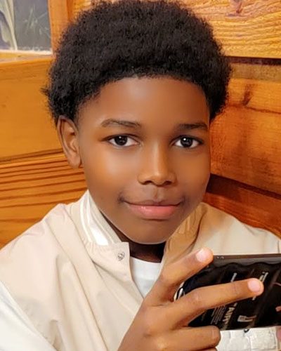 Missing child notice image